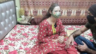 Desi Bibi Sialan Pizza Delivery Boy dengan Doggy Style - Hindi Audio XXX