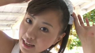 Si cantik berambut cokelat, Asia, Hitomi Kitamura memamerkan tubuhnya yang panas