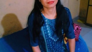 Hot Indian Village Girl Shima Kumari Pussy Tight First Time Sex - Desi Istri yang Baru Menikah XXX