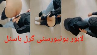 Hot Pakistani Uni Girl Fucks Teacher - Desi Buatan Seks Buatan Buatan Dengan Zoyaali