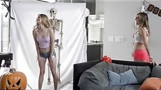 Halloween ini, langkahku melonjak